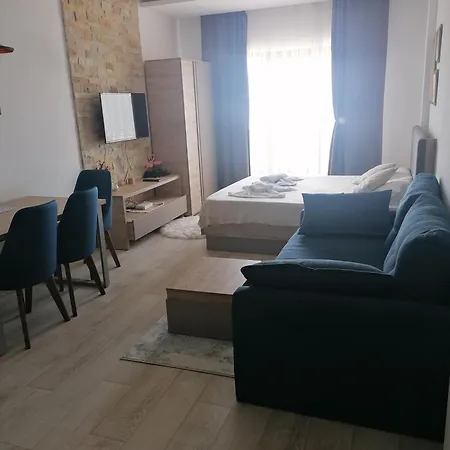 アパート Milmari M3a コパオニク